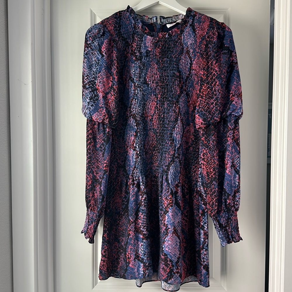 Parker Long Sleeve Dress Size Small